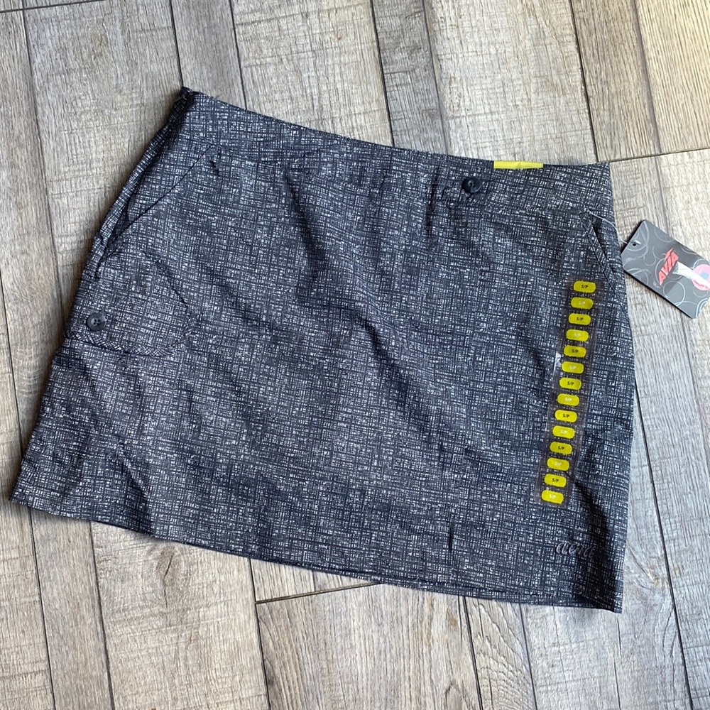 NWT Avia Lightweight Skort S